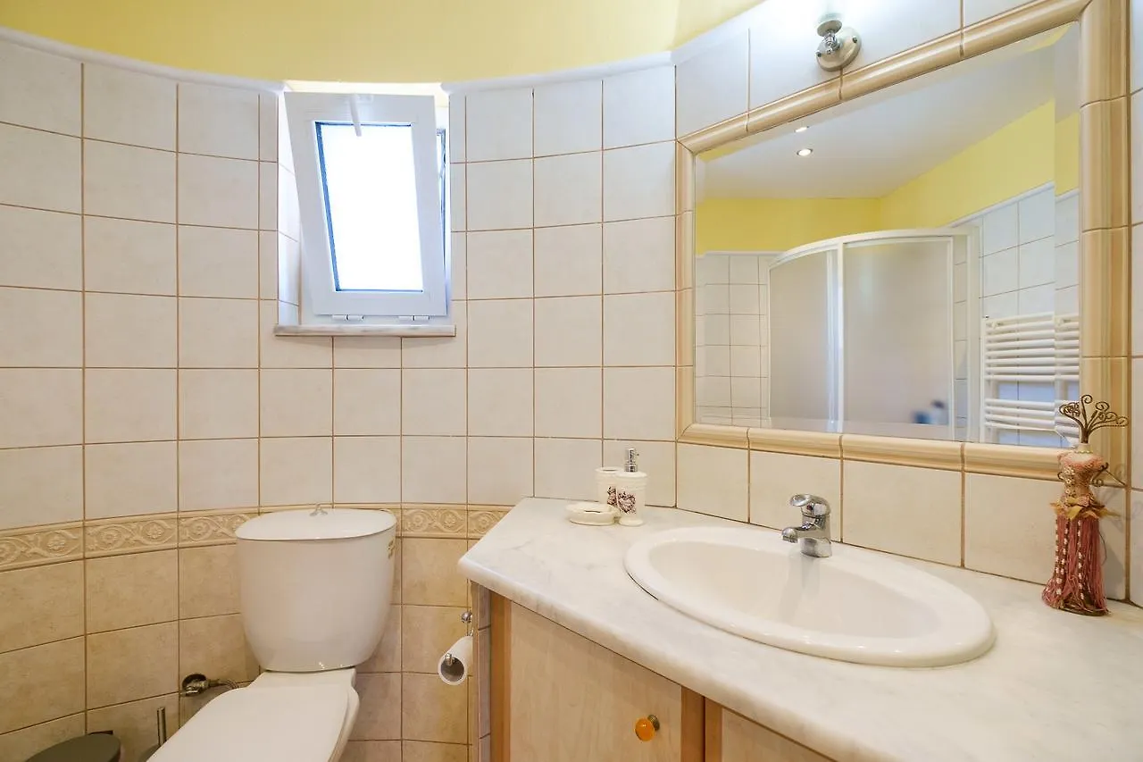 Holiday home Relaxing Family Home, Near Many Sandy Beaches Souda